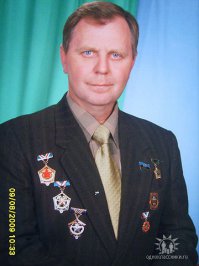 Почему это только ДОНБАСС? А Воркута??? Я оттуда родом, и мой покойный ныне отец был полным кавалером орденов шахтёрской славы всех трёх степеней, почётный шахтёр и ветеран труда.