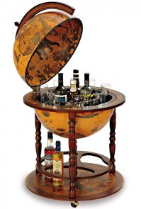 Глобусы ручной работы – дело тонкое, кропотливое, древнее и уникальное