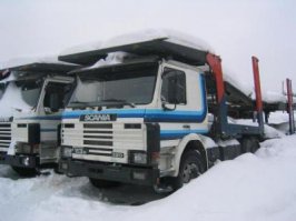 в 95-м наша фирма купила первые в России Новые автовозы. Компания росла просто как гриб после дождя. Мы ездили на них в Европу и Скандинавию. Казалось круче только горы...
Именно эти машины начали привозить в Россию первые официально завезенные иномарки...
Да были времена, сейчас она как перевозчик не существует...