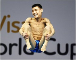 14 человек, настолько фотогеничных, что у них не бывает плохих фото