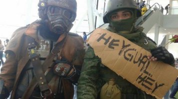 У нас откуда негры? Это палево!