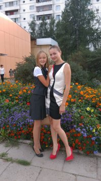 а я уже в шестой раз с ребенком на 1ое сентября :)