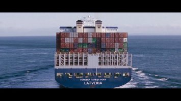 Вот в довесок немного классики из фильма "Фантастическая четвёрка".