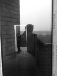 Я понял красоту черно-белой фотографии только тогда, когда сам начал фотографировать в чёрно-белом. Посмотрел, и влюбился.