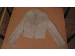 Прочитал только первое и уже взбесило! 
Заячий тулупчик - 140 000 руб. Норковые шубы - от 50 000 руб. 
Автор с какого дуба сверзился? 
Заячий полушубок: 1 900 руб. 
ссылка для неверящих: