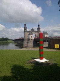 А это Неман, граница. На том берегу Литва.
