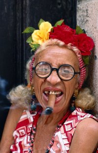 Старичкам спать пора, зубной протез в стаканчик и памперс надеть. Напоминать надо, маразм не излечим. Только смирится, к земле привыкать.