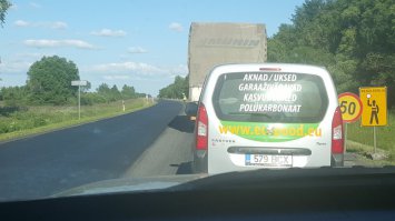 25 забавных знаков и табличек со всего мира