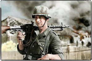 Похож на Месси)