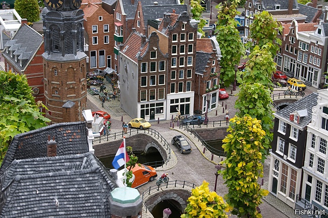 отвечаю !!!!   я что то говорил про то что эти машитны предназначены для Европы?? как раз это говорил АВТОР!!!! И Вам для сведения, в Европе не запрещено ездить на таких машинах, но я бы хотел посмотреть на того асса. который проедет вот тут!!