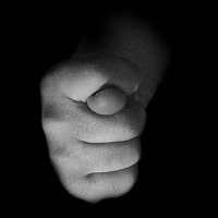 Премьер-министр Украины Арсений Яценюк заявил, что военно-морские силы Украины вернутся в Крым.
ВОТ УКРОПИИ КРЫМ!