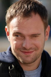 Никита Емшанов погиб в автокатастрофе  17 августа 2011 года в свой же День Рождения. Не так знаменит, но всё же...