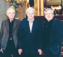 почетные граждане города на Неве - Лавров Кирилл Юрьевич,
Гранин Д.А. и Петров А.П.