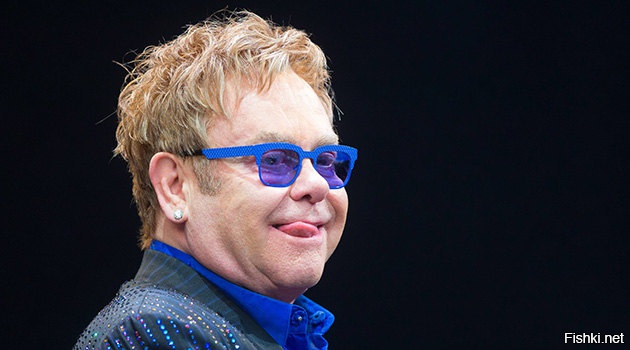 Элтон джон фото. Почему элтон джон. Элтон джон сейчас. Элтон джон фото. Элтон джон что с ушами.