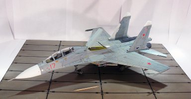 Весьма приличные работы! А это - плоды моих скромных усилий. Су-27 в 1:72 и Су-27 в 1:48.
