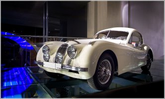 Хотелось бы прочитать о причинах закрытия, что там теперь будет и т.д. Сам три раза заезжал в Автовилль, когда бывал в Москве. Пичалька...