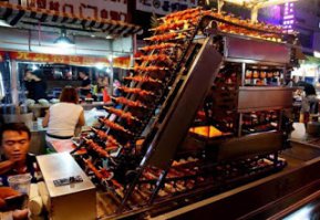 Шашлычный конвеер на 100 шампуров.