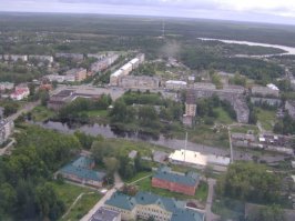 вот это Кемь. выше 5 этажей зданий нет