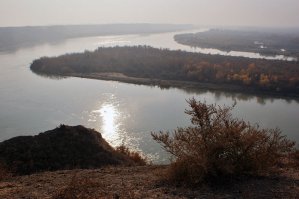 Сырдарья. Длиннейшая и вторая по водности после Амударьи река Средней Азии.