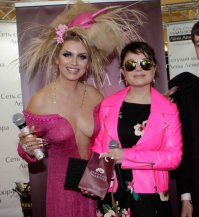 Модная прическа с фиксацией, не дорого