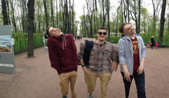 Панорамные снимки веселят:)