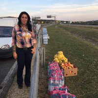 Все уже видели, что беженцы делают с продуктами.