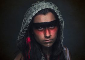 О! У меня сын примерно такой был! Думал искусство, а оказалась - ветрянка, и пришлось в зелёный перекрасить...