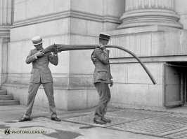 25 редких фотографий, рассказывающих реальную историю XX века