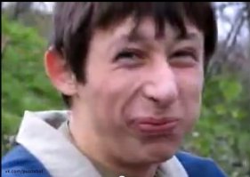 против двоих он дрался, и не раз, и каждый раз побеждал. Ага, конечно. Прям Чак Норрис!