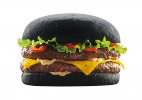 А Бургер Кинг почитает творчество великого Казимира Малевича.