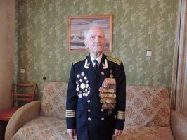 Надеюсь геройский дед не в коммуналке живёт? Хотя...