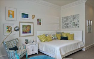 12. Двойное изголовье. Тут спит герб РФ.