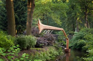 Рядом с бельгийским городом Neerpelt есть тоже похожий Klankenbos - лес звуков