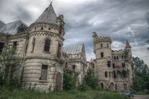 тоже люблю фоткать заброшенное