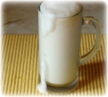 Напомнило: "Требуйте долива после отстоя пены!"

Как-будто кто-то так делал. Тоже самое и тут - все сразу кинулись покупать упаковки, на которых написано "1 кг".