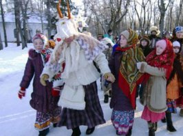 автора в "бан" за рекламу... у нас есть "святки" и свои ряженые по колоритнее бывают