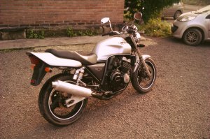 Это конечно хорошо. Но самый дорогой мотоцикл, это свой. Вот мой -