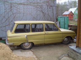 Понимаю, что немного "не в тему", это больше подходит в рубрику "экспериментальные, не вошедшие в массовое производство", но всё же:
ЗАЗ-ЛУЧ