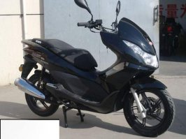 skymoto galaxy 150 -это конечно не совсем как у вас всех, но мне нравится)) (поправка - не смогла закинуть с мобилы, дёрнула с инета)
