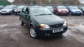 Своей фотки нету, вставлю из сети.
Очень нравится, состояние хорошее(Только что мот с первого раза прошел без доработок) :)
Но сменю на что-нибудь поновее в следующем году.