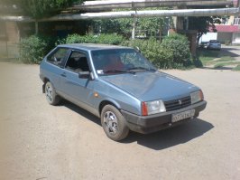 dj ZXC  как надо ненавидеть свою машинку ?
я 13 лет отдал этой машине, разница в дате рождения 1 год ( моя 1992 года рождения).
я до последнего дня за ней ухаживал и  следил. подваривал днище своими руками (правда в то время на фотографии сделанного своими руками моды не было если что могу показать как варил опеля, шабашку)
но вот доездиться до такого ? ты что доски подкладывал ? тебе не страшно было ногами тормозить ?