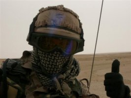 7 способов носить шарф этой осенью