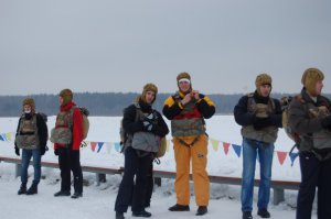 Так отдыхаем мы с женой и друзьями