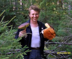 Одноклассник-55лет без ботокса.Кличка "Маклауд".