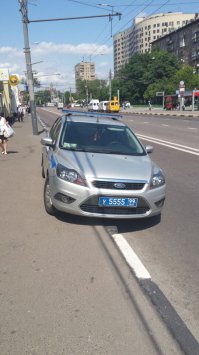 4 июня 2015 года улица Мастеркова у метро Автозаводская