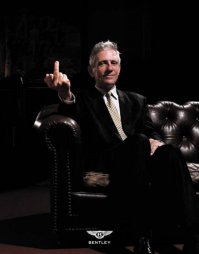 Это всего лишь имиджевая реклама. Она не рекламирует конкретный продукт, она рекламирует бренд Tesla в общем и технологию которую они развивают.

Bentley в свое время вот так развлекались (фото). Это был ответ на маркетинговые «войны» Audi, BMW и Subaru.