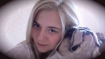 я всецело за. до 26 лет не было собаки , но потом решилась. единственное о чем жалею, так это то, что так долго медлила с решением завести собаку. Всем кто сомневается- не бойтесь, начните с породы поменьше, это счастье которое не описать словами
