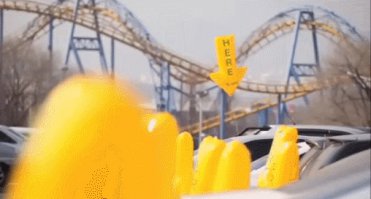 У нас многим припарковавшимся тоже хочется прилепить шарик "ХЕР"! ))