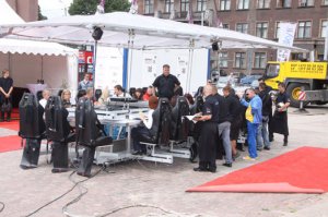 А у нас так можно отобедать (50м) !