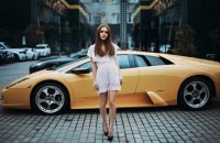 а где сексуальность? букет костей, стакан крови.... коряга у меня на пруду лучше